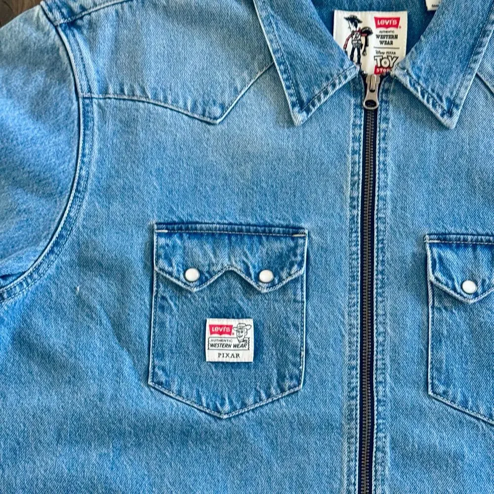 Levi's x Toy Story Denim Western Shacket Jean Shirt Jacket Size Large Unisex NWT - Picture 8 of 16